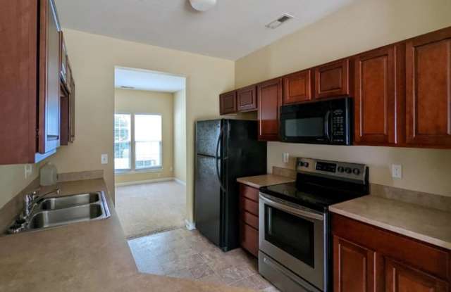 1636 Chamberside Drive Gallery 2