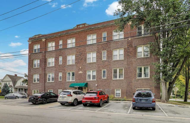 1 W OAK Avenue unit: C1 photos photos