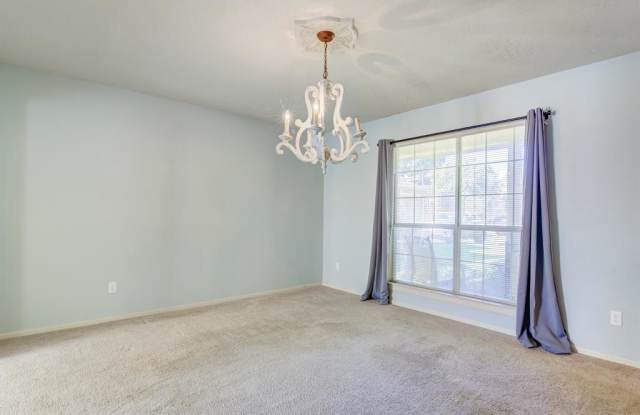 4207 Royal Manor Drive Gallery 4