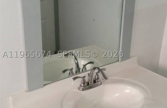1841 Cleveland St photos photos
