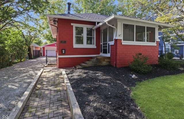 270 N Maple Street - 270 North Maple Street, Zionsville, IN 46077