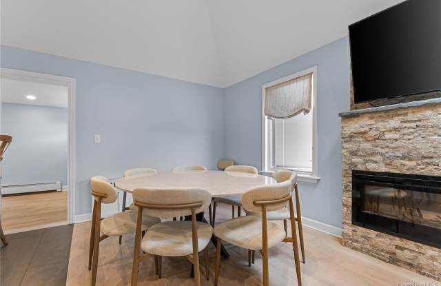 57 Rochester Avenue Gallery 2