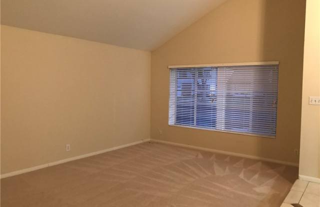 23255 Windom Street Gallery 4