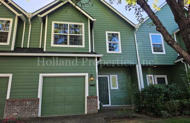 Stunning & Spacious 3-Bedroom Home in Beaverton – Vaulted Ceilings & A/C! NEW PRICE $2,295!! Gallery 1