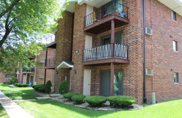 5822 158th Place - 5822 158th Place, Oak Forest, IL 60452