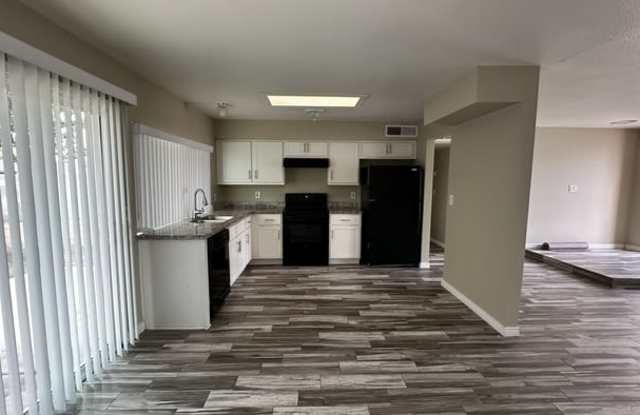 3442 North 83rd Drive Gallery 4