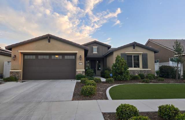 HIGHGATE 3 BED 2 BATH HOUSE RENTAL photos photos