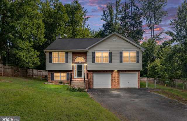 3 CRESTVIEW Drive Gallery 2