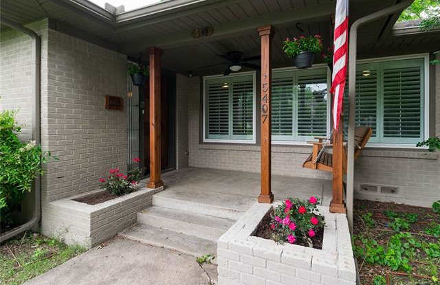 5407 Longview Street Gallery 3