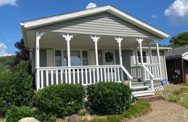Finished Basement Ranch Home in North Dover - 5279 North Wooster Avenue, Parral, OH 44622