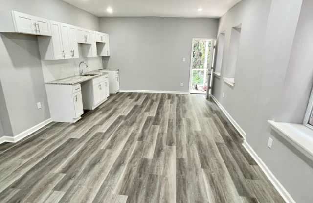 Move-In Ready 4BR Home with Bright Interiors & Ample Storage Gallery 4