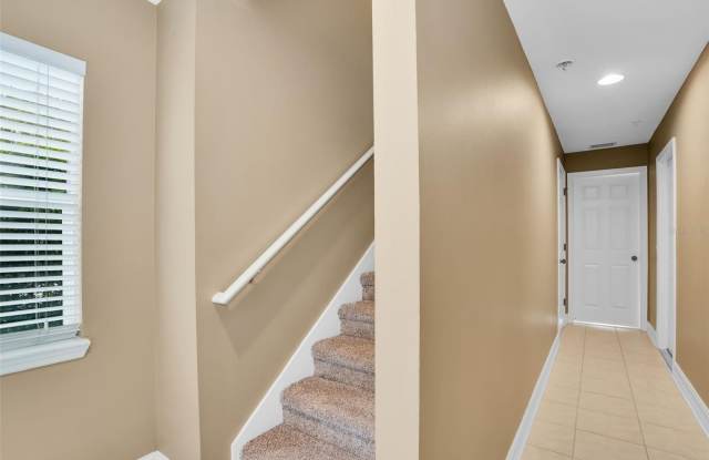 3102 TOSCANA Circle Gallery 3