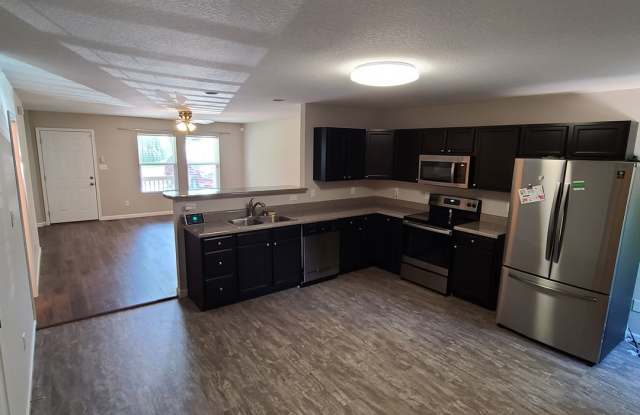Knoxville 37917 - OPEN HOUSE Sunday October 11, 2026, 2-4PM! - 3 bedroom,  2 bath home - Call Sharon Arnwine 865-313-7215 (cell) or 865-693-3232 (office). Gallery 4