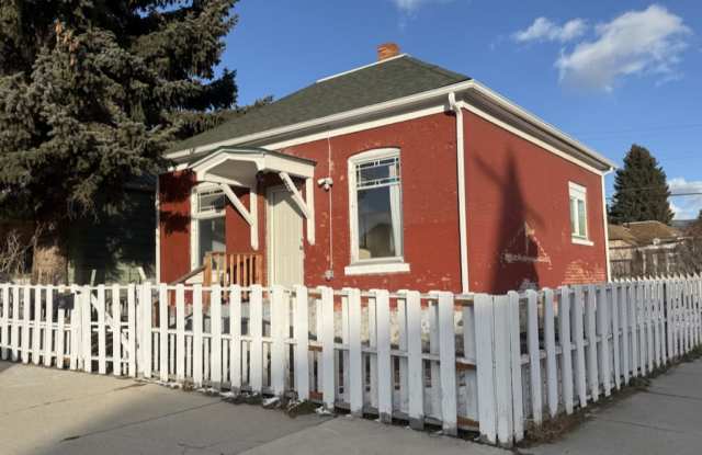 678 South Dakota Street - 678 South Dakota Street, Butte-Silver Bow, MT 59701
