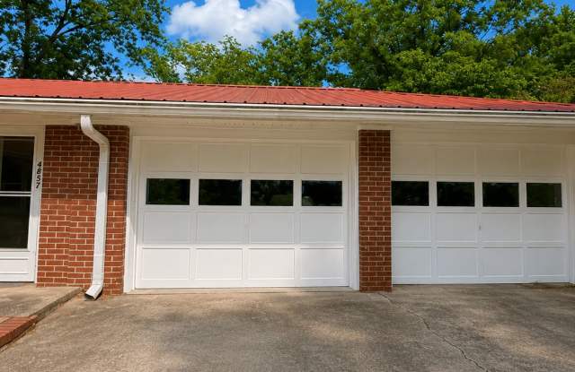 8457 Thomaston Road Gallery 3