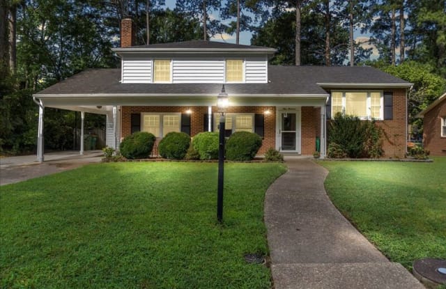 900 Smithfield Avenue - 900 Smithfield Avenue, Hopewell, VA 23860