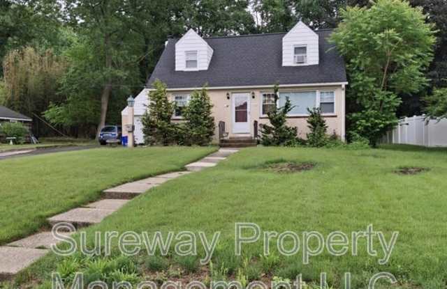 2008 Maple ave photos photos