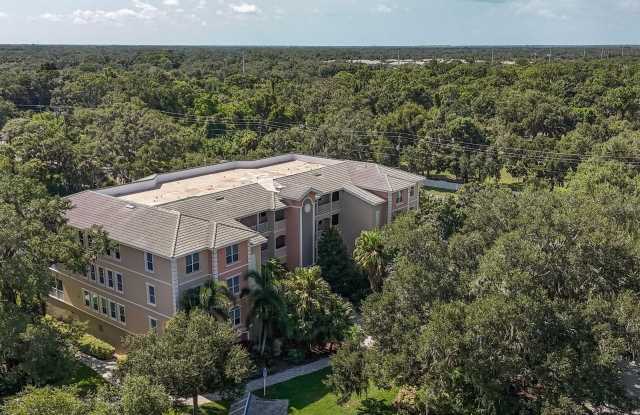 5122 MANORWOOD Drive Gallery 3