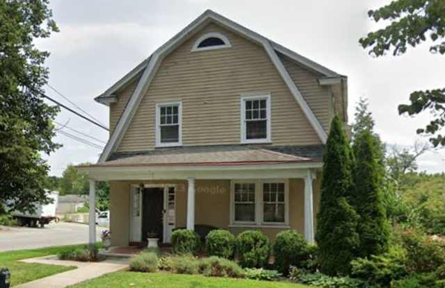 111 Marshall St - 111 Marshall Street, Kennett Square, PA 19348 111 Marshall St - 111 Marshall Street, Kennett Square, PA 19348
