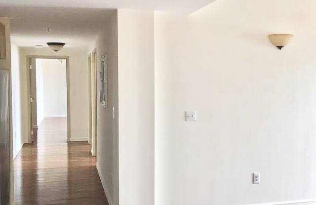 12 Brooklyn Ave Gallery 2
