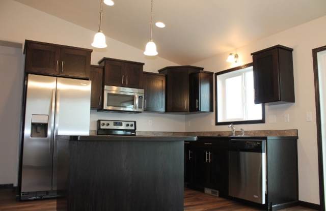 3 Bed 2 Bath Single Family Home photos photos