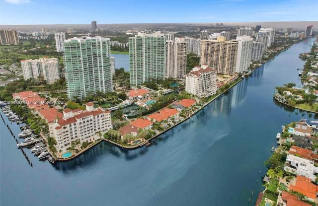 20165 NE 39 PL photos photos