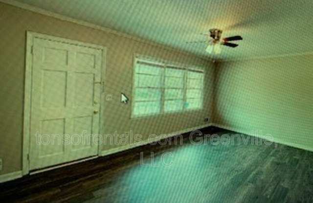 914 Cross Anchor - 914 Cross Anchor Road, Woodruff, SC 29388