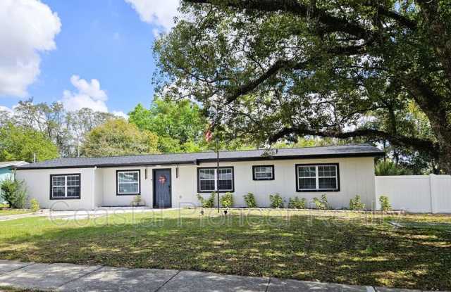 8711 N Wick Pl photos photos