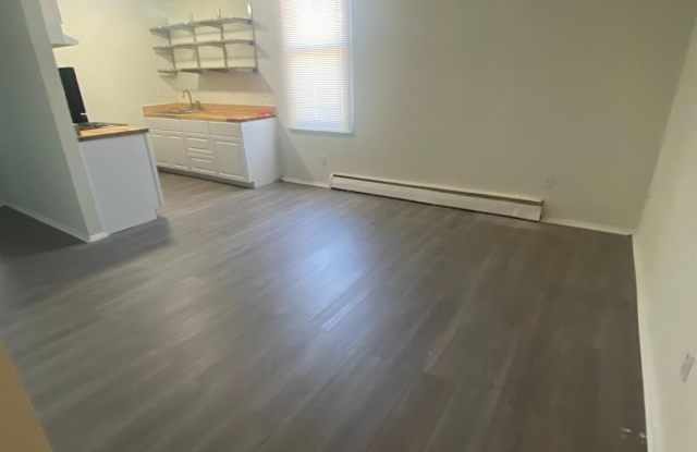 2338 Kemper Lane Gallery 4