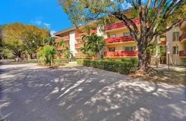 1205 Mariposa Ave photos photos