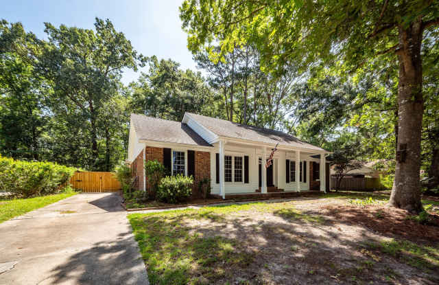 3 Bedroom 2 Bath Home in Kings Grant - Summerville photos photos
