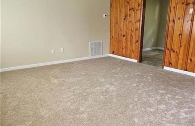 6105 Bromley Court Gallery 3
