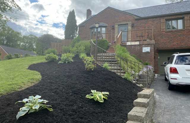 Beautiful Home for Rent - 256 Temona Drive, Pleasant Hills, PA 15236