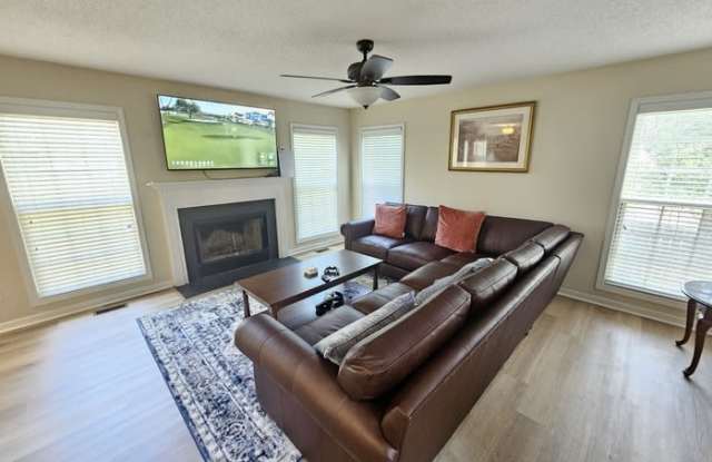 207 Hope Creek Drive Gallery 3