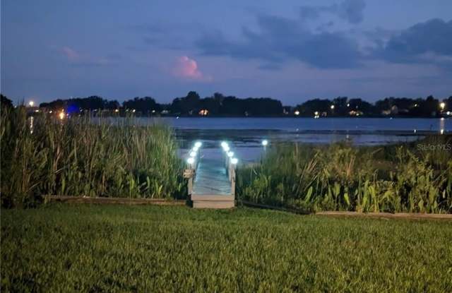 5635 STRUTHERS Court Gallery 3