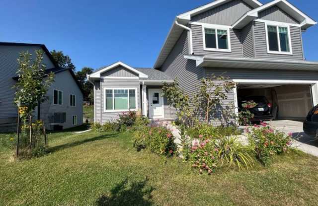 253 Lindemann Drive photos photos
