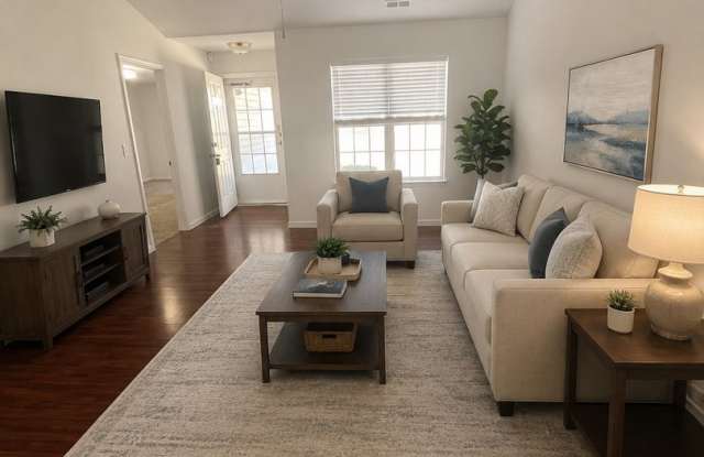 Discover this well-appointed 3-bedroom, 2-bath home in Pineville, NC Gallery 3