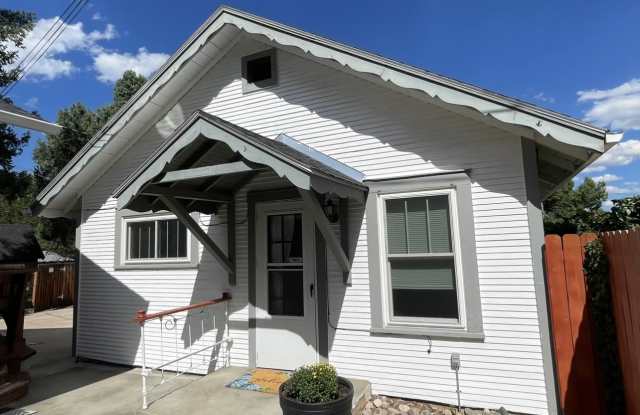15 1/2 Wolfe Ave - 15 1/2 Wolfe Avenue, Colorado Springs, CO 80905