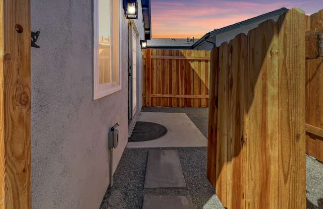 24207 1/2 Victory Blvd - 24207 Victory Boulevard, Los Angeles, CA 91307