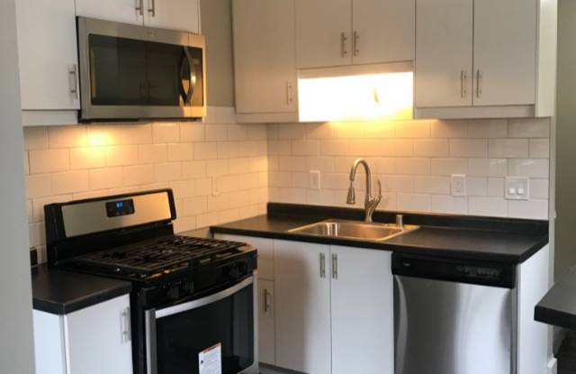 1219 East Kane Place - CottageC photos photos