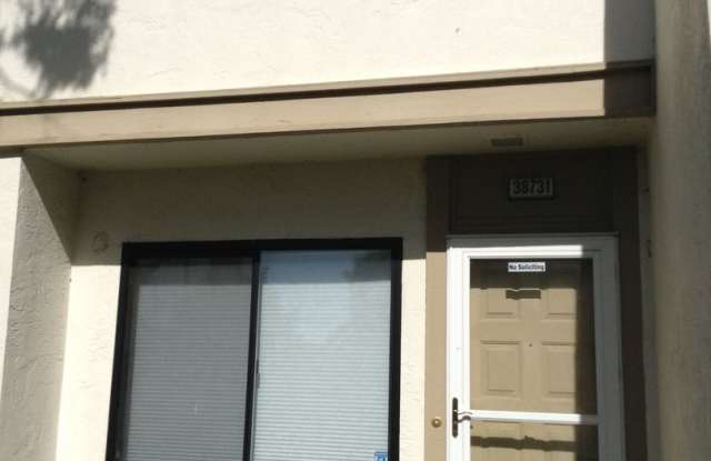 Stunning Townhouse on Mission Boulevard of Fremont photos photos