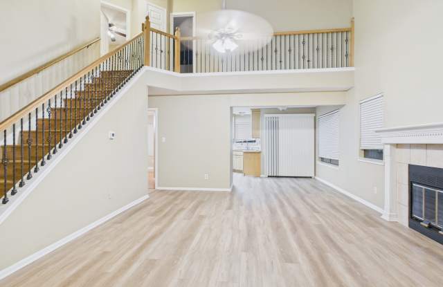 14405 Tiffer Ln photos photos