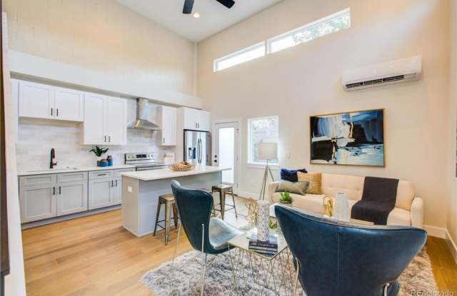 Available Now - Unbelievable 2 Bed with Rooftop deck  EV Charger photos photos