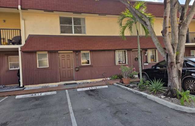 6512 SW 41ST PL photos photos