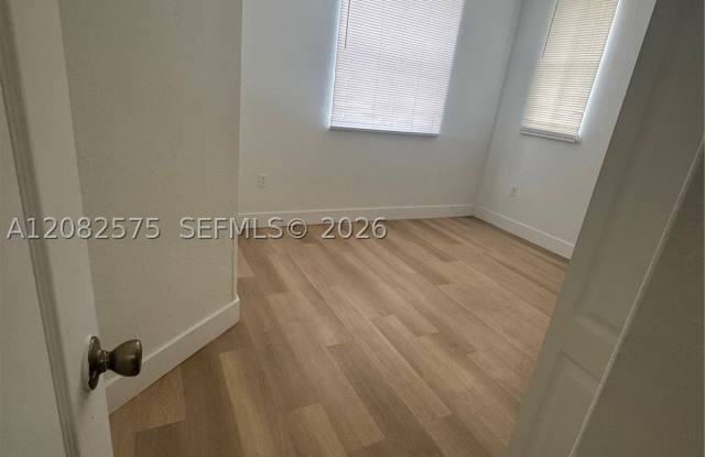 1666 SE 27th Ct Gallery 2