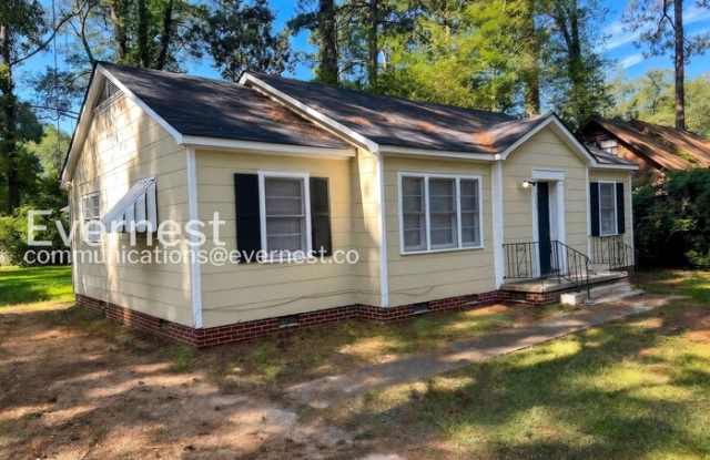 713 Broadmoor Drive Gallery 1