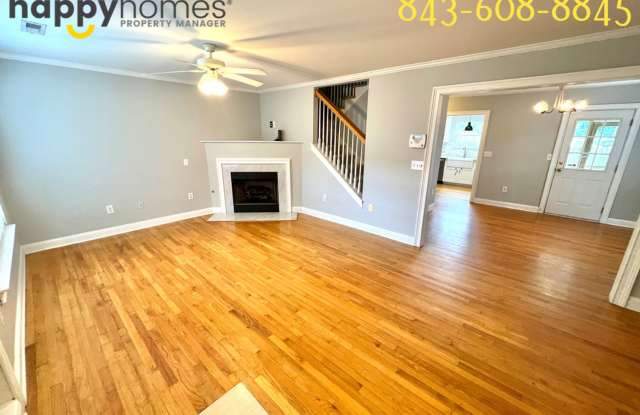 3 Bedroom 2.5 Bathroom End Unit Townhome in Wysteria Place of West Ashley! Gallery 3