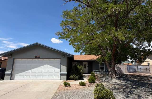 Move in Special! 3 Bedroom 2 Bath w/ 2 Car Garage photos photos Move in Special! 3 Bedroom 2 Bath w/ 2 Car Garage photos photos
