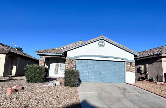 One story, 3 Beds, 2 Baths, High Ceiling with security Rolladen Shutters on all windows and Security doors in the front and back doors - 9172 Briarthorne Street, Paradise, NV 89123