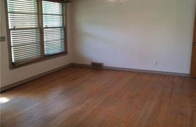 2316 Maryel Drive Gallery 3
